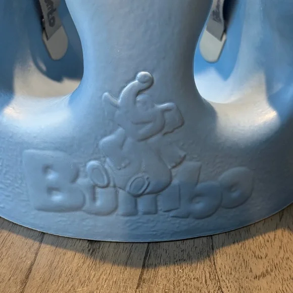 Bumbo Baby Seat with Nuby Tray - Picture 2 of 10